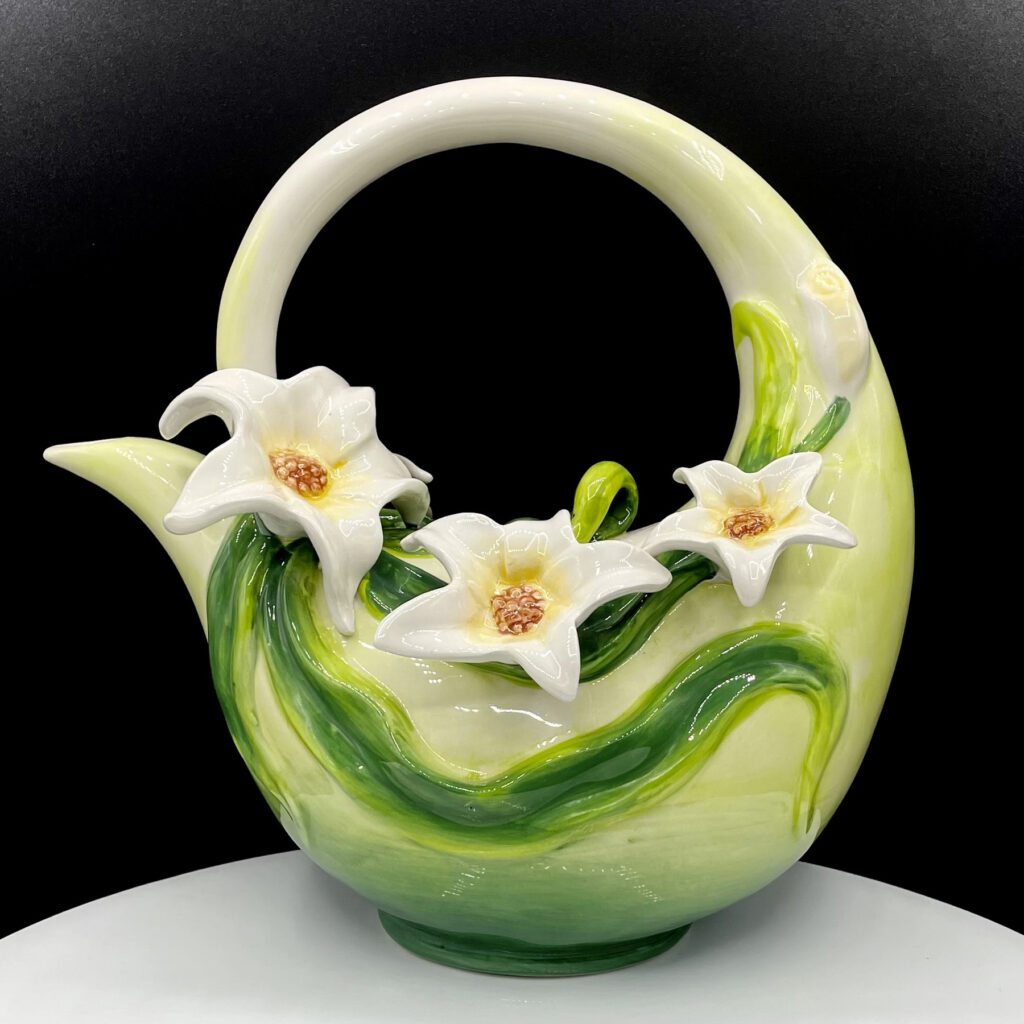 Magnolia Teapot