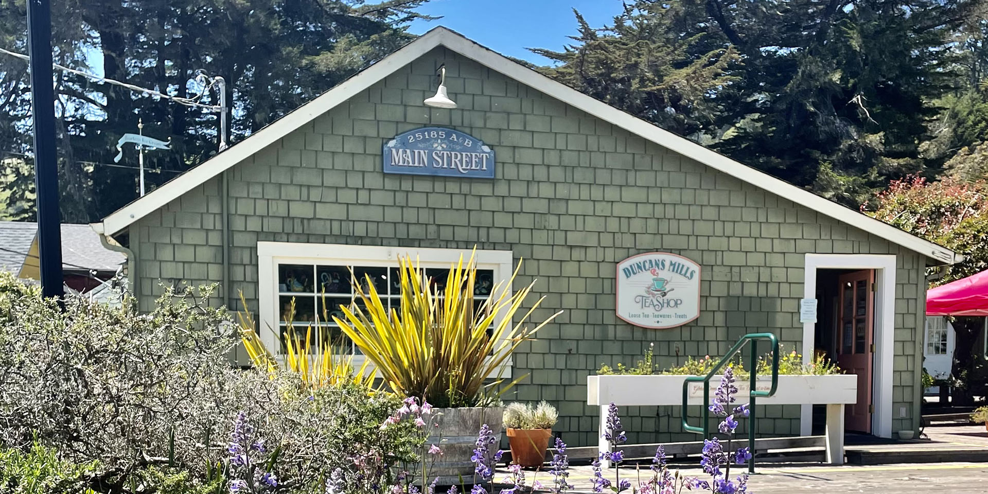 Duncans Mills Teashop Outside